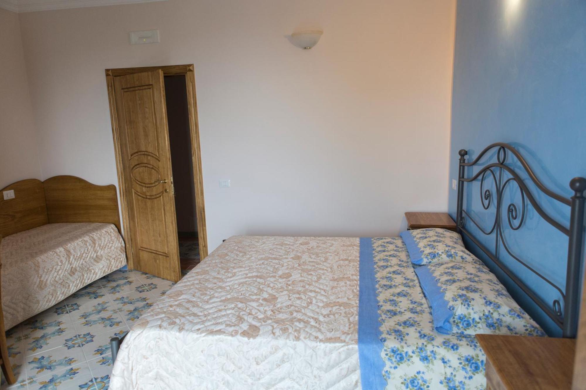 סקאלה Rianna Rooms & Breakfast חדר תמונה