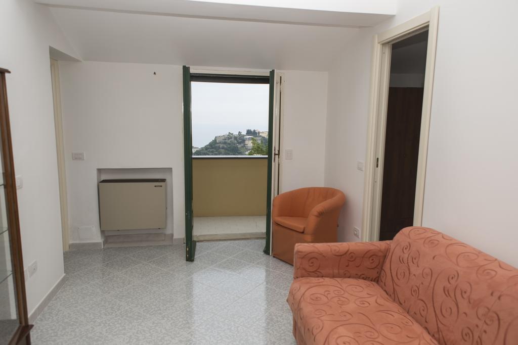 סקאלה Rianna Rooms & Breakfast חדר תמונה