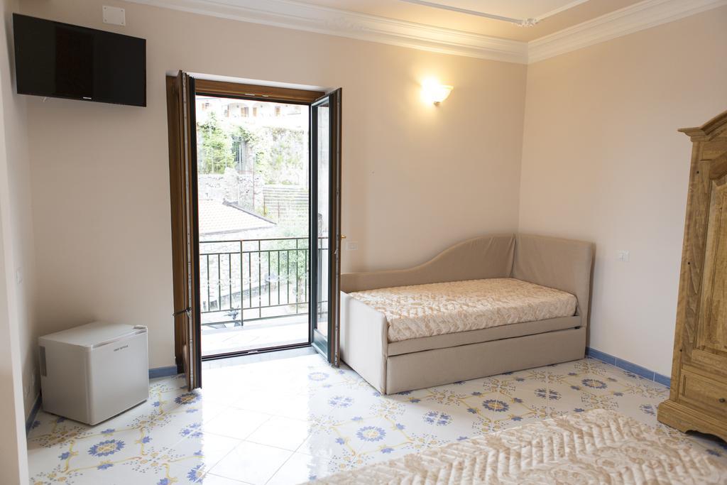 סקאלה Rianna Rooms & Breakfast חדר תמונה